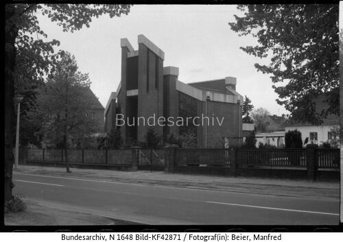 Berlin-Biesdorf, Oberfeldstr., Katholische Kirche