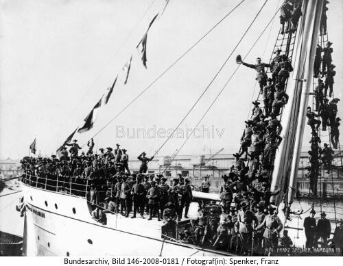 Hamburg, Abfahrt "Alexandra Woermann"