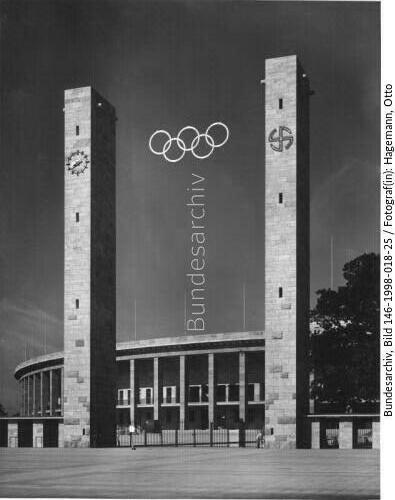 Berlin, Olympiastadion, Eingang