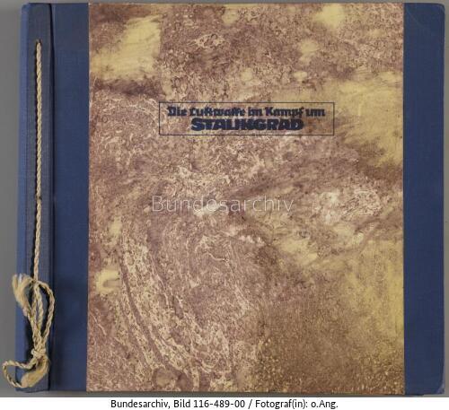 Album, Die Luftwaffe im Kampf um <span class="match">Stalingrad</span>