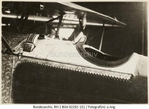 Lipezk, Flugzeug Fokker D.XIII, Cockpit