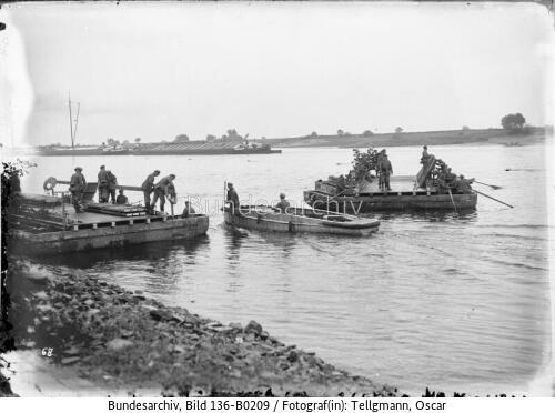 Elbe, Pionier-Übung, Ponton-Fähre