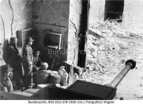 Monte <span class="match">Cassino</span>, Fallschirmjäger in Gebäude
