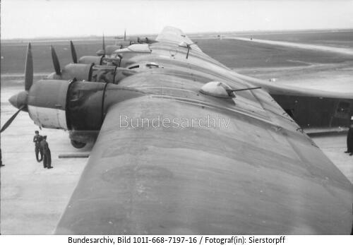 Reichsgebiet, Flugzeug Me 323 Gigant