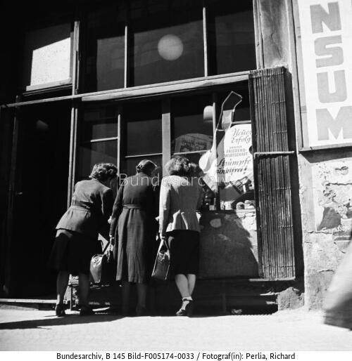 Ost-Berlin, Konsum, Strumpfwaren