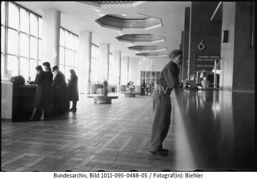 Helsinki, Hauptpost, Schalterhalle