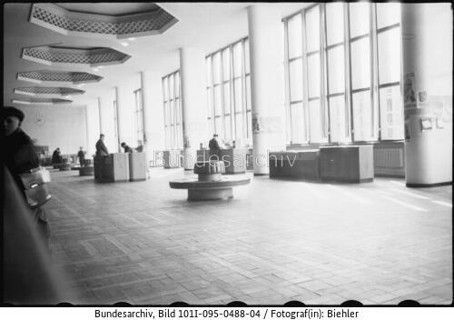 Helsinki, Hauptpost, Schalterhalle