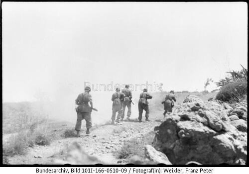 Kreta, deutsche Fallschirmjäger im Gefecht