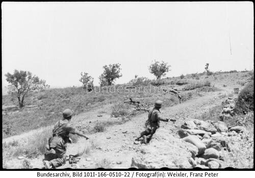 Kreta, deutsche Fallschirmjäger im Gefecht