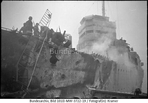 St. Nazaire, Zerstörer "HMS Campbeltown"