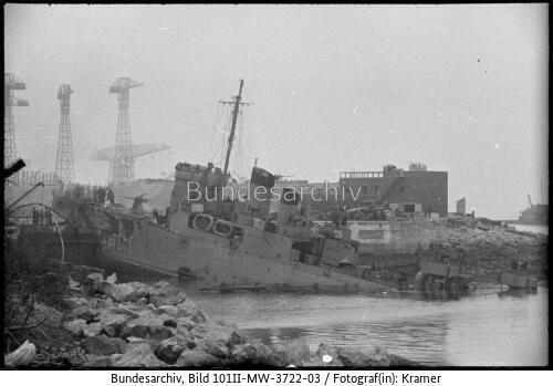 St. Nazaire, Zerstörer "HMS Campbeltown"