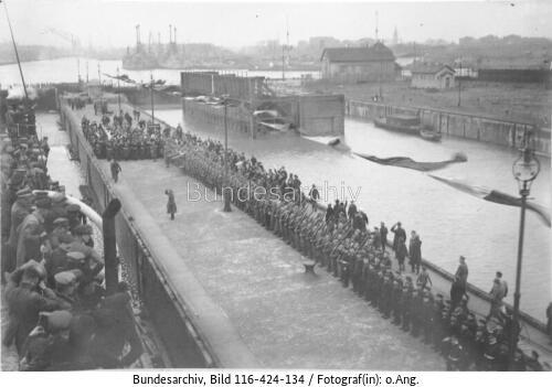 Wilhelmshaven, Rückkehr von Kriegsgefangenen